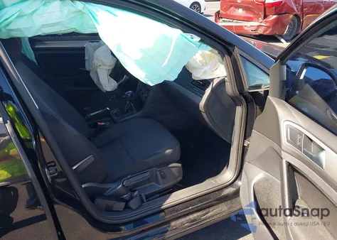 2016 Volkswagen Golf Tsi S 4-Door z USA, uszkodzony, nr VIN 3VW217AU1GM008001